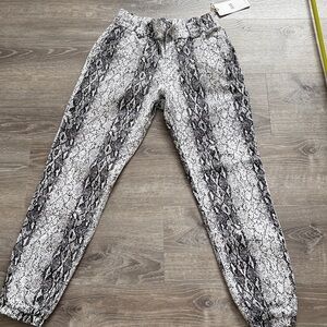 American Bazi Color Twill Jogger NWT